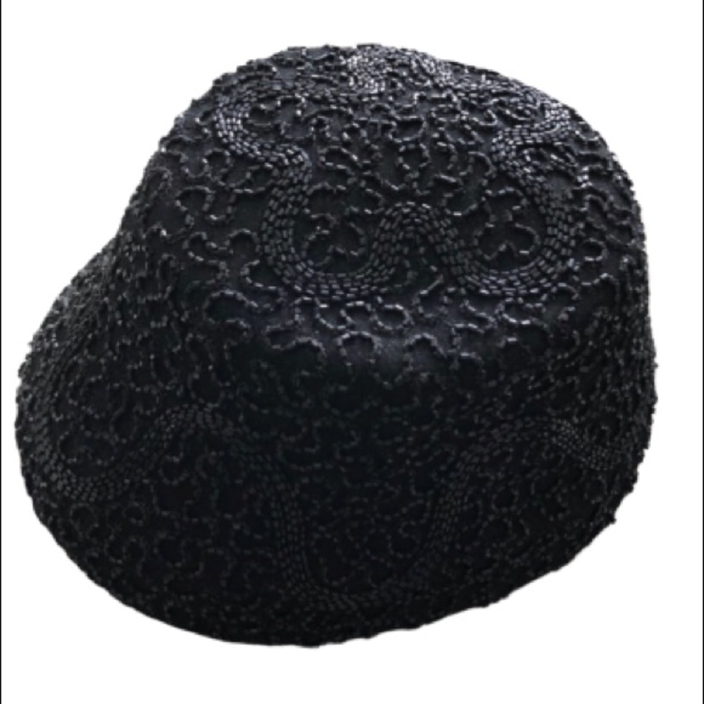 ♠️1940’S BEADED BUCKET♠️